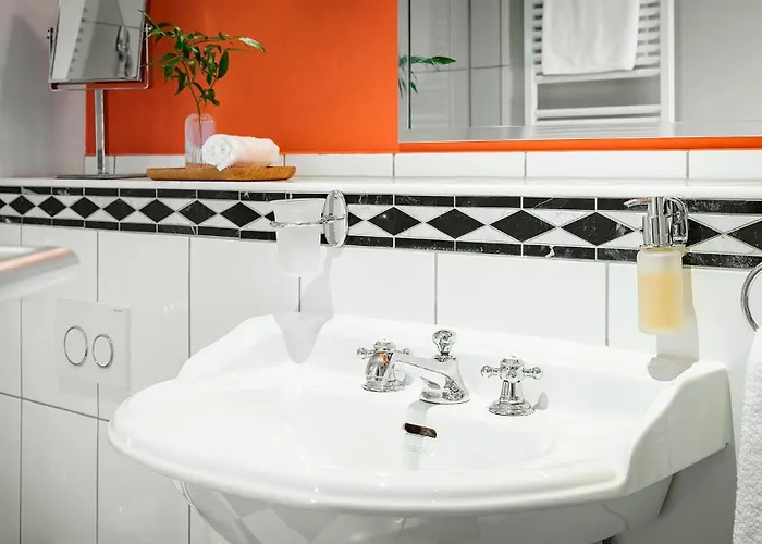 Bio-hotel Orange Hotel 3*