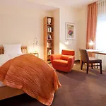 فندق Bio-hotel Orange 3*